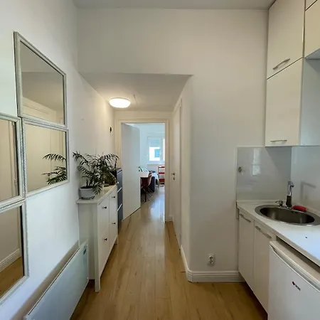 Hilton View Cozy Njegoseva Vracar - Sleeps 4 Appartement Belgrade