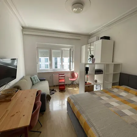 Appartement Hilton View Cozy Njegoseva Vracar - Sleeps 4 *